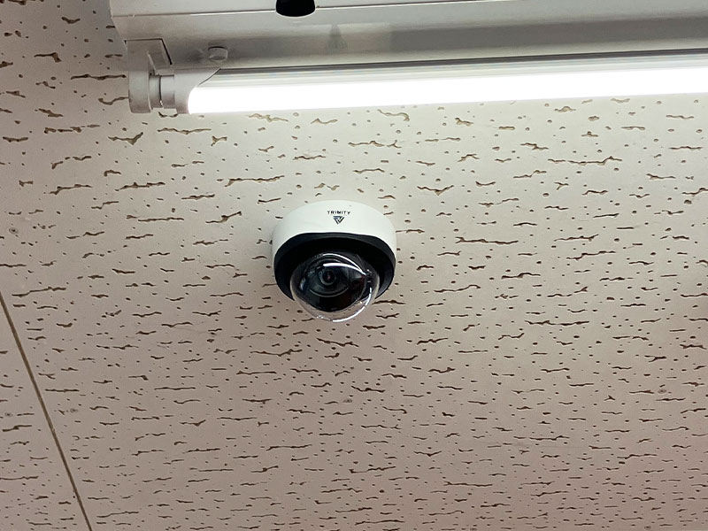 今治市のオフィスに設置した防犯カメラ