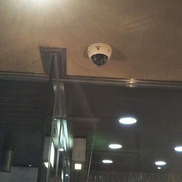 甲斐市飲食店　店内に設置した防犯カメラ