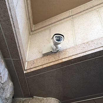 焼津市のマンションの防犯カメラ工事例