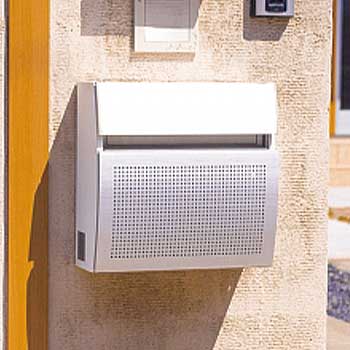 郵便ポストも警戒しておく