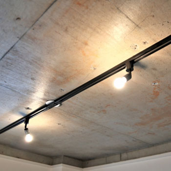コンクリートの天井