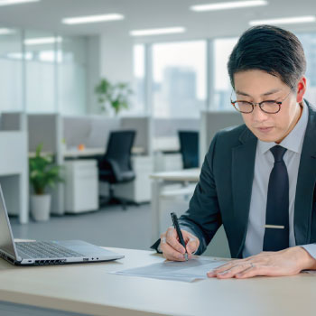 採用フロー見直し