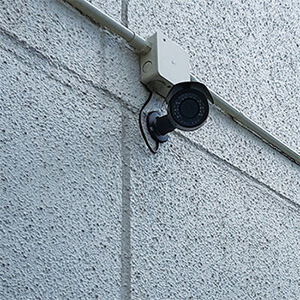 山梨県甲斐市の一軒家で防犯カメラ設置
