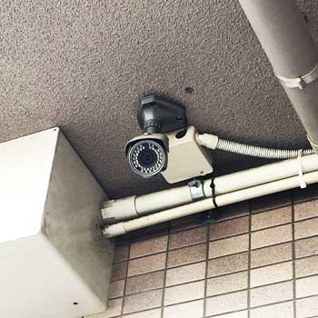 団地に防犯カメラを設置する時の注意点