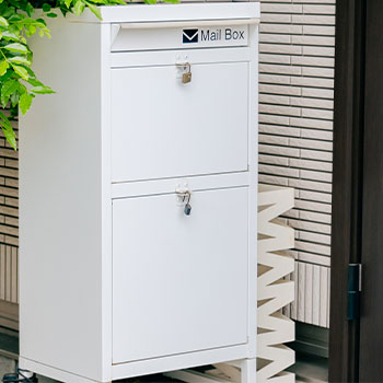 宅配ボックスの施錠