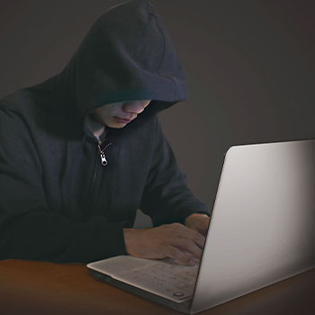 ダークウェブで売買されることも