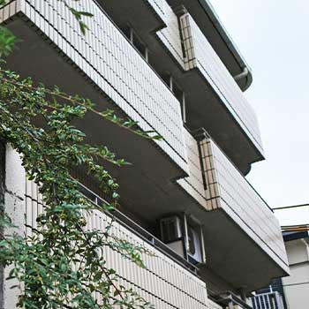 入口以外の防犯対策ができていないとオートロックの意味がない