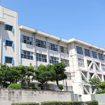 学校