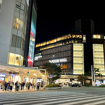 四条河原町の繁華街
