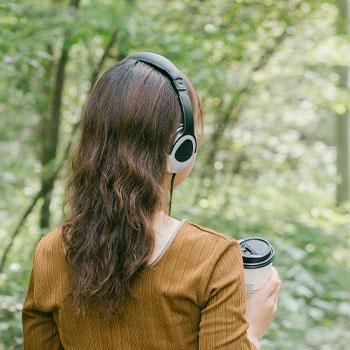 周囲を見ていない人は不審者に狙われやすい