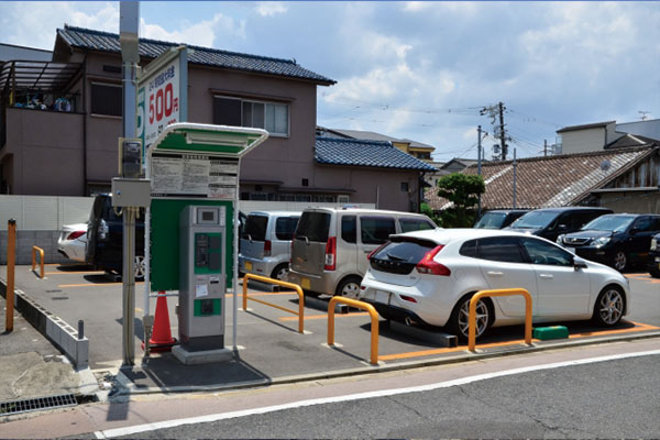 駐車場のカメラ