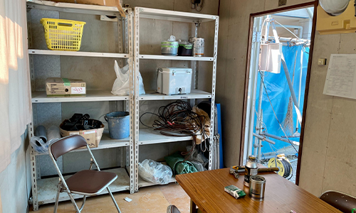 屋外作業環境中にも使える休憩所