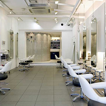 会員制店舗の防犯カメラ