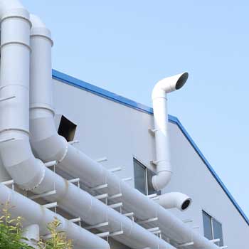 大型倉庫の湿気対策