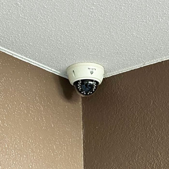 伊丹市のマンションに設置した防犯カメラ