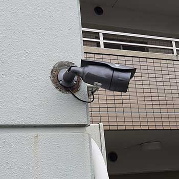 マンションでの防犯カメラの設置写真